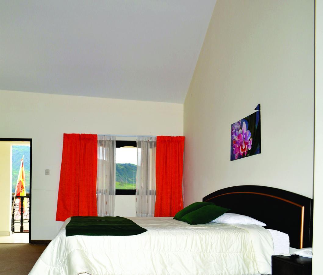 Hotel Meflo Chachapoyas Extérieur photo